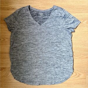 5/$25 - REITMANS Women's Gray V-Neck Top